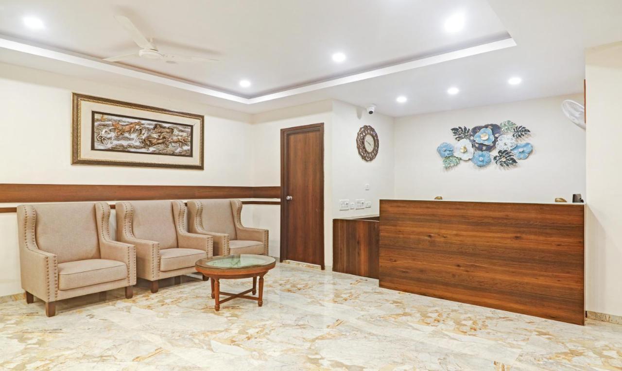 Treebo Arastu Grand Hotel Hyderabad Ngoại thất bức ảnh