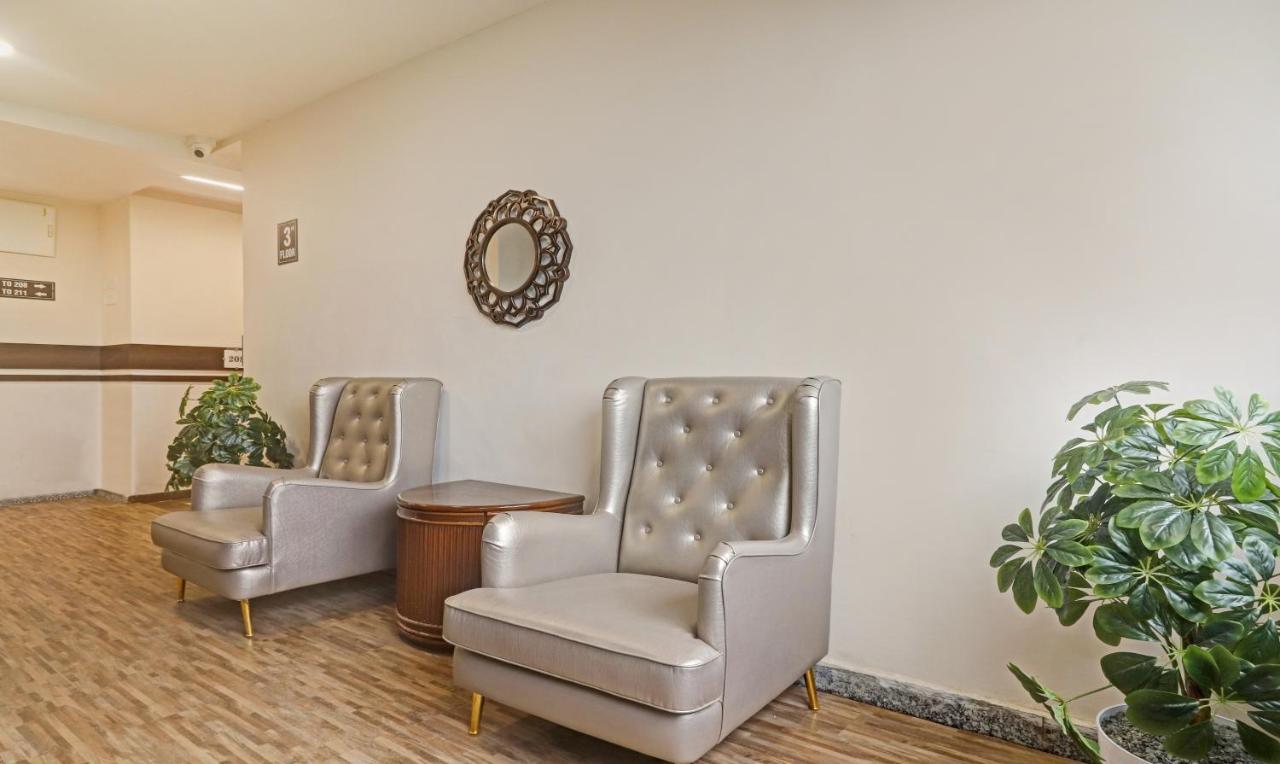Treebo Arastu Grand Hotel Hyderabad Ngoại thất bức ảnh