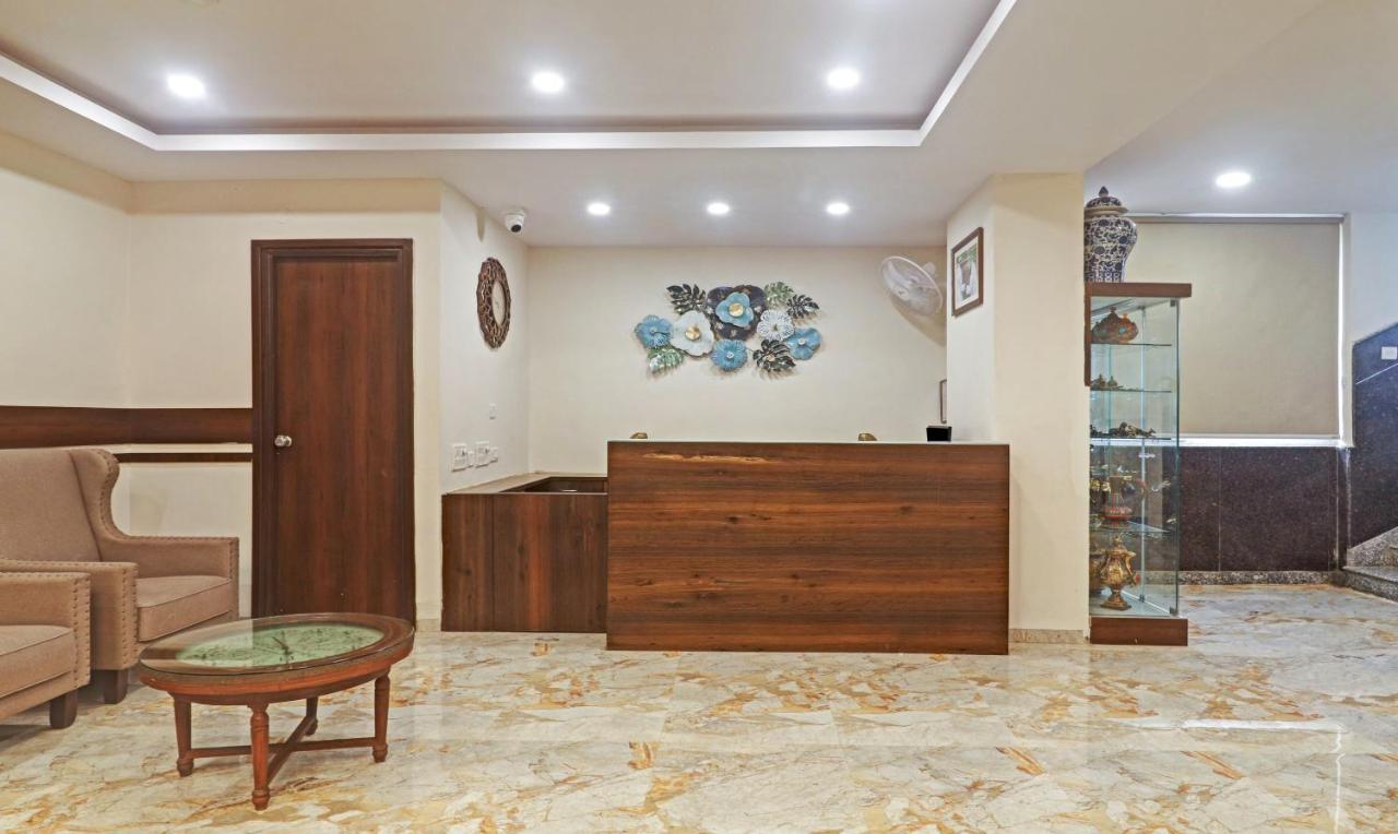 Treebo Arastu Grand Hotel Hyderabad Ngoại thất bức ảnh