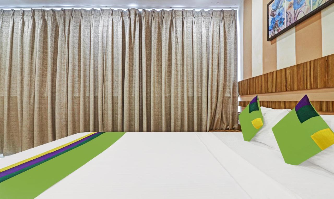 Treebo Arastu Grand Hotel Hyderabad Ngoại thất bức ảnh